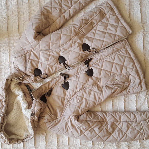 Kenneth Cole Quilted Jacket - Picture 4 of 8